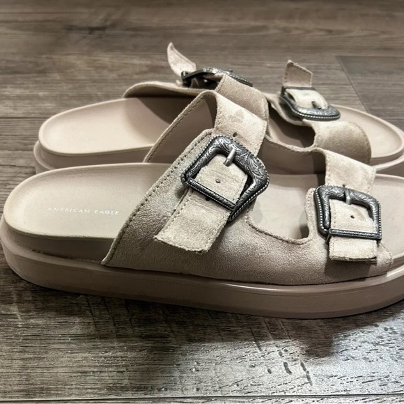Women’s Sandals, AE Western-Buckle Vegan Suede Sandal - Size 10 - Picture 2 of 6